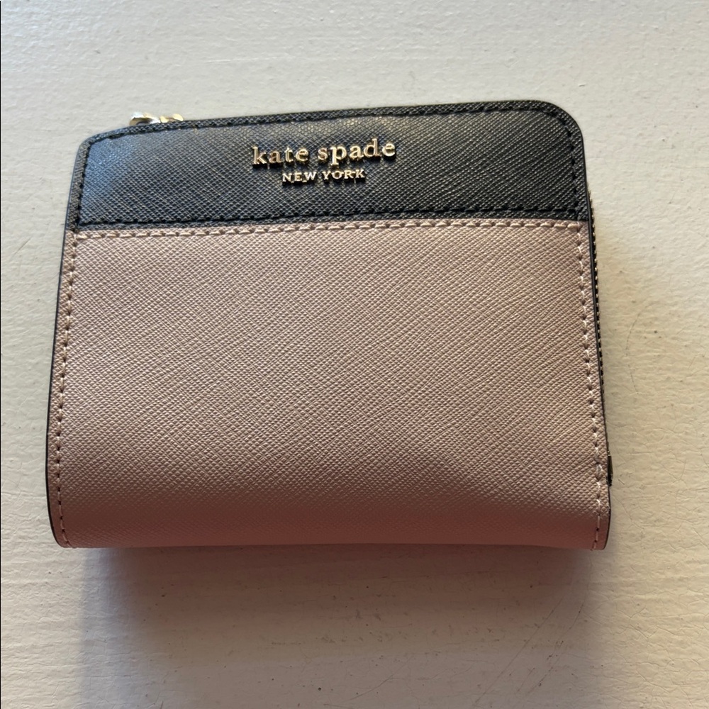 Kate Spade New York Colorblock Zip Wallet – NWT